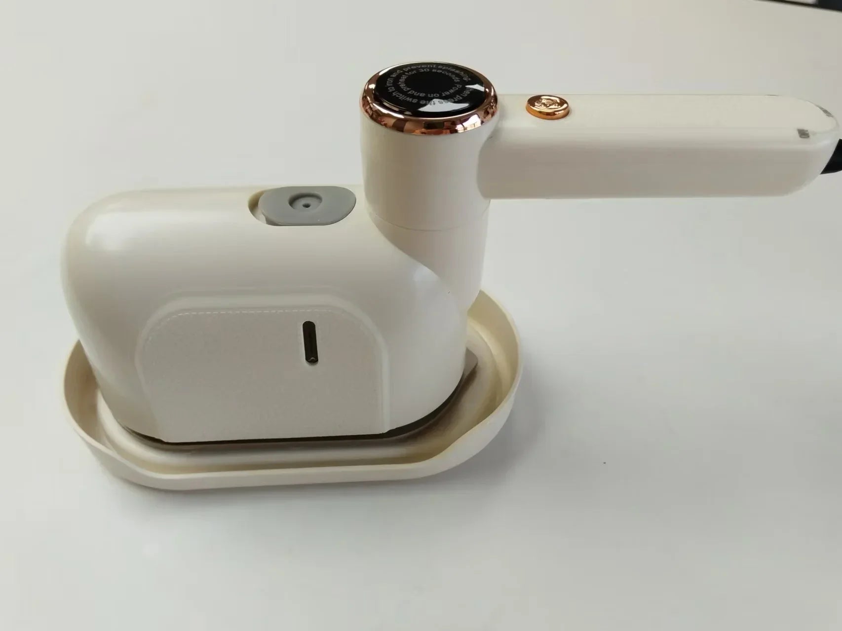 इलेक्ट्रिक आइरन ह्यान्डहेल्ड ह्याङ्गिङ आइरनिङ मेसिन घरायसी आइरनिङ मेसिन मिनी ट्राभल फोल्डिङ भिजेको र सुख्खा दोहोरो प्रयोग स्टीम आइरन