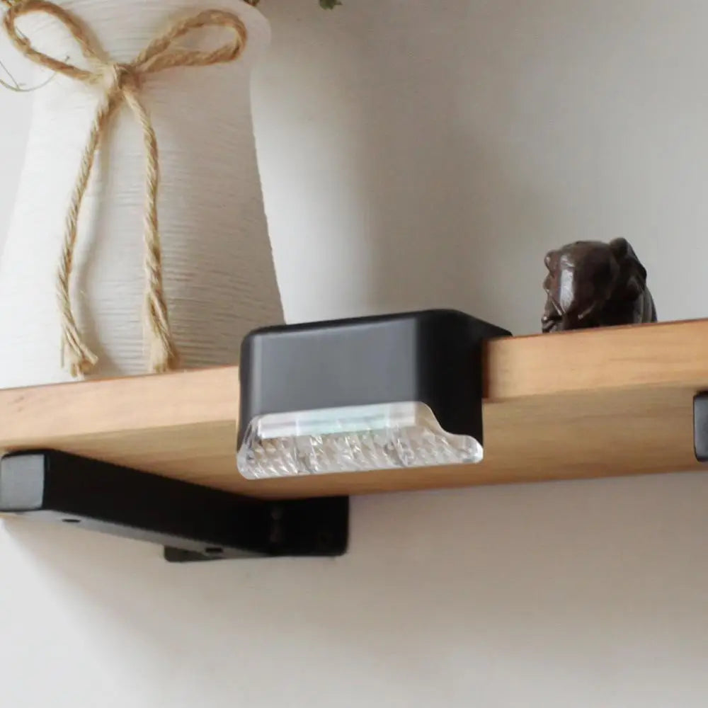 एलईडी सौर्य बत्तीहरू बाहिरी बगैंचा बत्तीहरू IP65 वाटरप्रूफ सौर्य स्टेप डेक लाइट बत्ती सूर्यको प्रकाश आँगन सजावट सौर्य बगैंचा बत्तीहरू