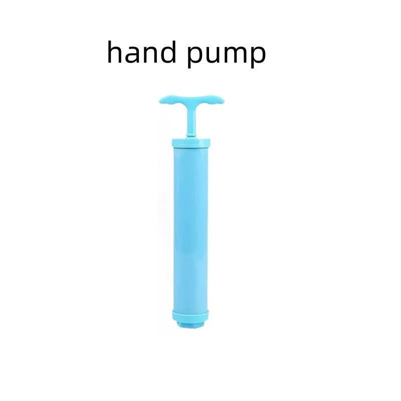 झोलाहरूको लागि भ्याकुम पम्प पारदर्शी फोल्डिङ कम्प्रेस्ड स्पेस सेभिङ भ्याकुम ब्याग कपडाको लागि पम्प सहितको भ्याकुम भण्डारण ब्यागहरू