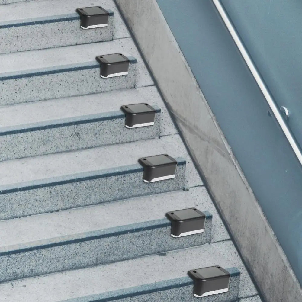 एलईडी सौर्य बत्तीहरू बाहिरी बगैंचा बत्तीहरू IP65 वाटरप्रूफ सौर्य स्टेप डेक लाइट बत्ती सूर्यको प्रकाश आँगन सजावट सौर्य बगैंचा बत्तीहरू