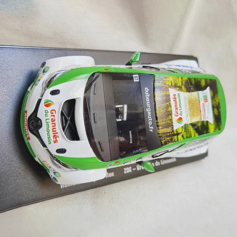 IXO १/२४ स्केल ZOE #८७ मिश्र धातु सिमुलेशन कार मोडेल स्थिर संग्रह सजाइएको छुट्टी उपहार खेलौना स्मारिका उपहार